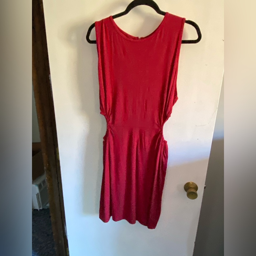 Chic Backless Red Dress